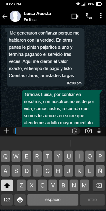 Familia acompañada por Capillas de Nazaret