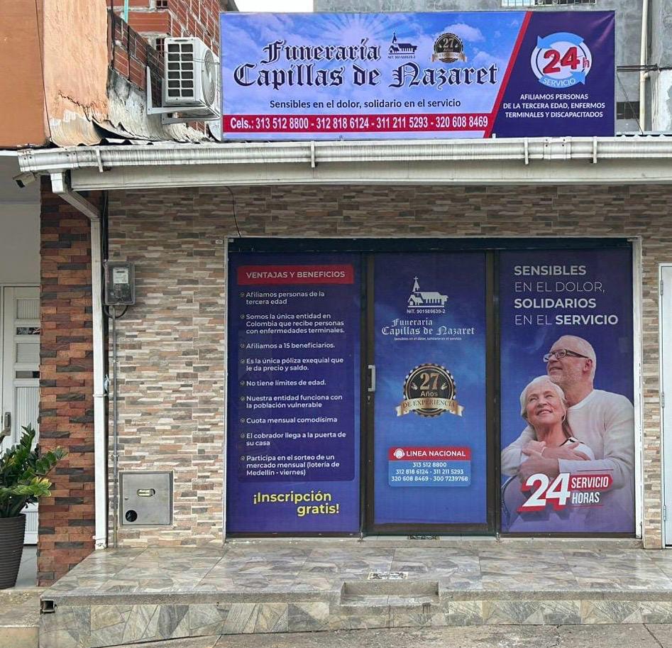 Fachada de una oficina de Capillas de Nazaret